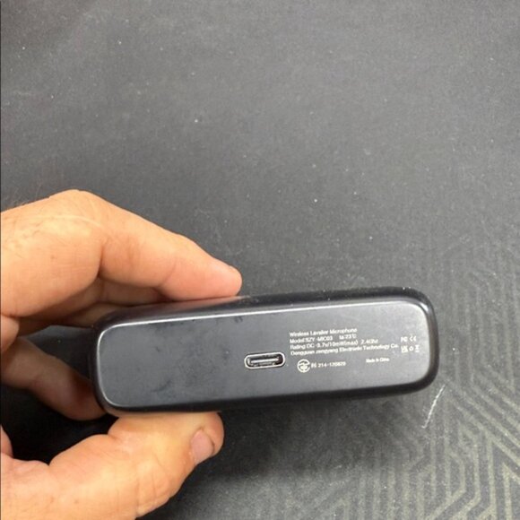 Xiaolo wireless Lavalier Microphone for Android phone - Picture 3 of 3